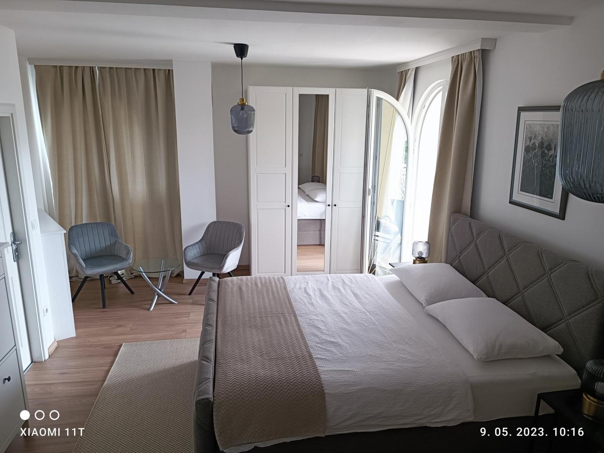 Marko Rooms Krk Town Habitación foto